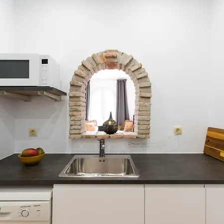 Tio Charles De June - Charming 2 Bedroom * Benalmádena