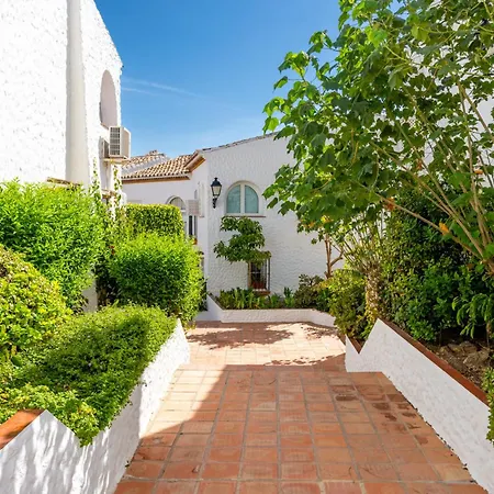 Appartement Tio Charles De June - Charming 2 Bedroom Benalmádena